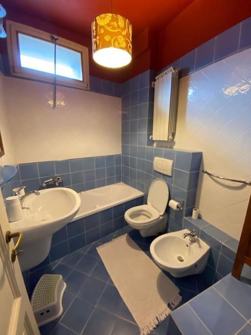 Appartement Rainbow House à Intra Extérieur photo